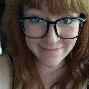 Meet your Posher, Abby